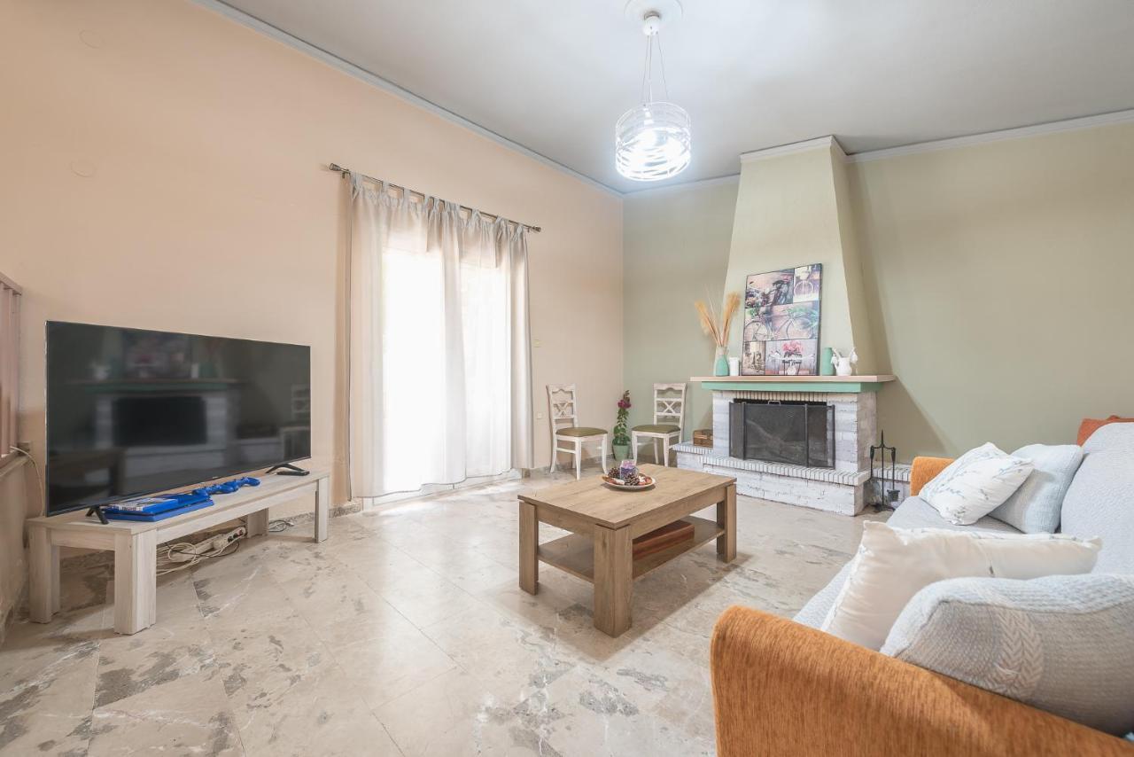 Castle'S Nest 1 Apartment Kástro Tornéze Екстериор снимка